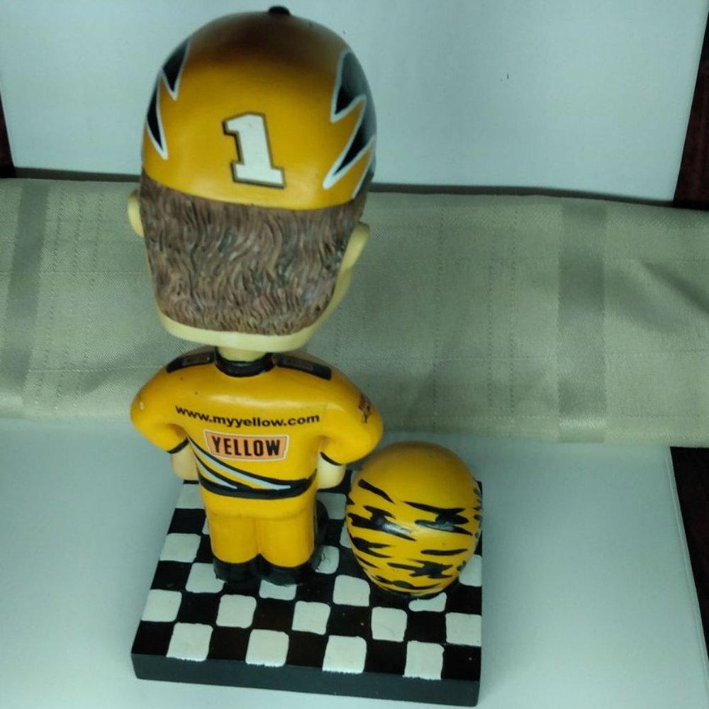 YELLOW Racing, bobble head - Picture 4 of 7